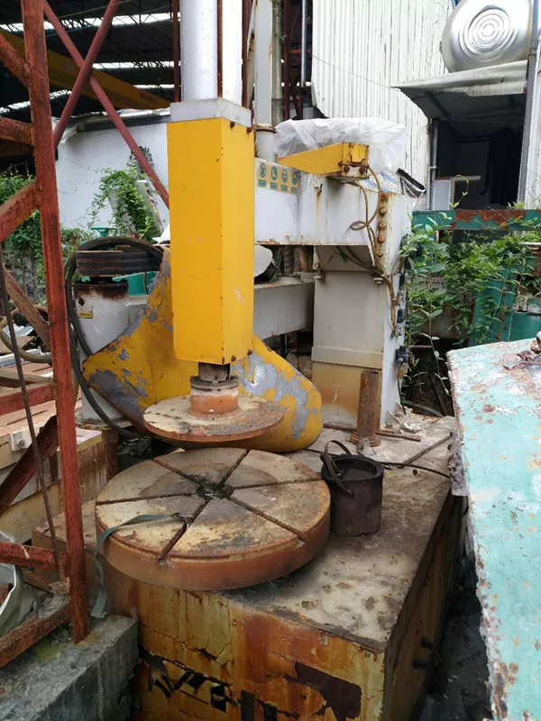 二手石材圆形磨边机切圆机